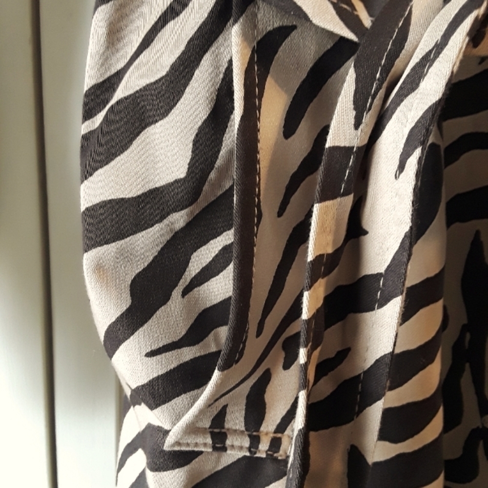 Chaps Zebra Print Trench Coat - Black and Tan - Picture 6 of 13